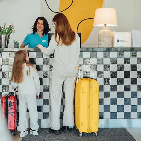 Hotell Ibis Styles Airport 3*