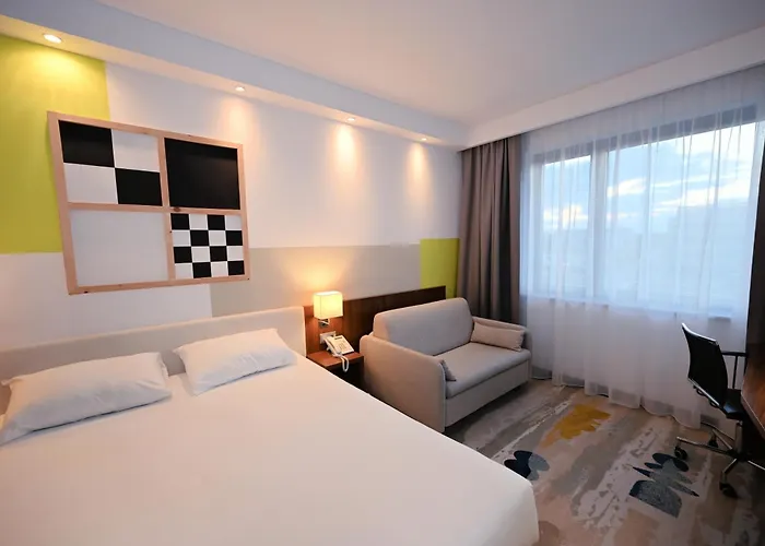 Ibis Styles Airport 3*