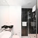 Otel Ibis Styles Airport 3*
