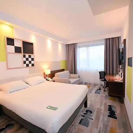 Ibis Styles Airport Hotel 3*
