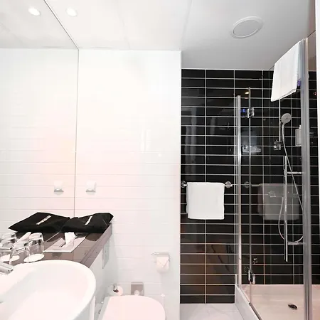 Hotel Ibis Styles Airport Warsaw