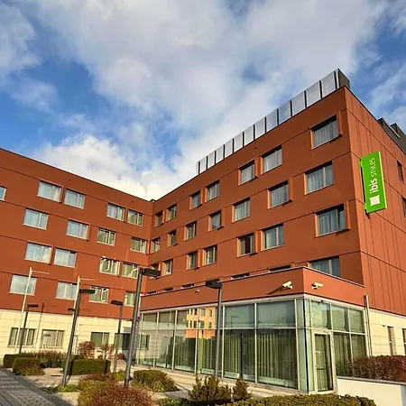 Ibis Styles Airport 3* Varsavia