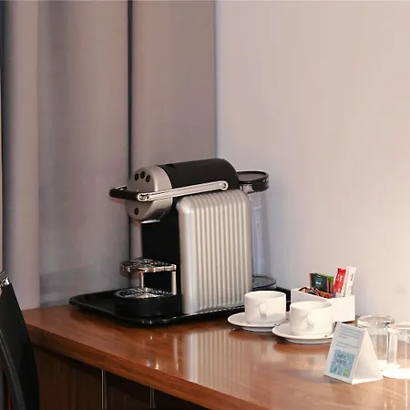 Ibis Styles Airport 3* Warschau