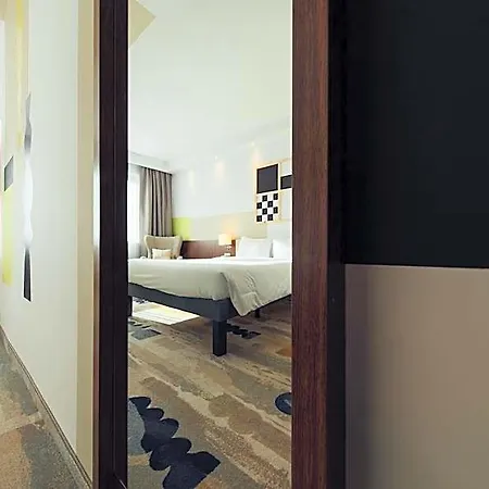 Ibis Styles Airport