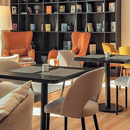 Ibis Styles Airport Hotel Warsaw