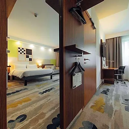 Ibis Styles Airport Warsaw