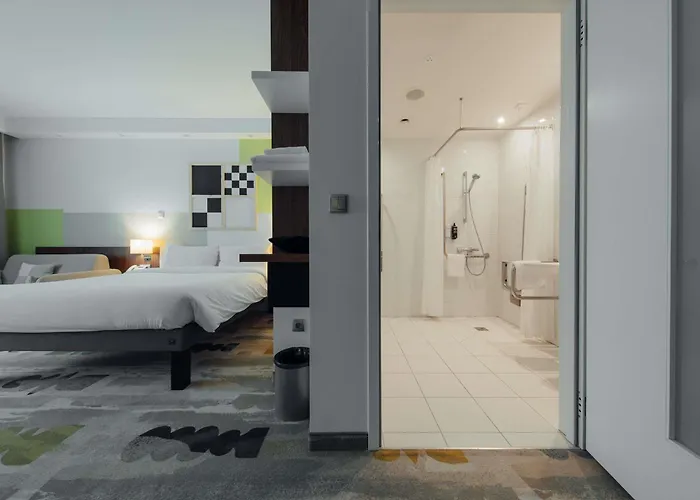 Hotel Ibis Styles Airport Warschau