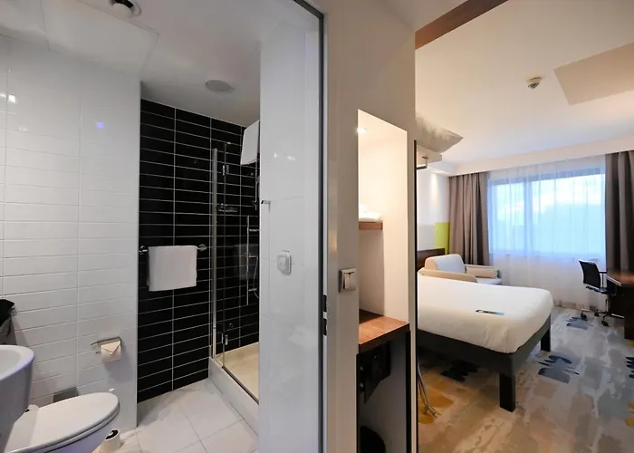 Ibis Styles Airport Hotel Warschau