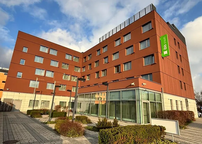 Hotel Ibis Styles Airport Warschau