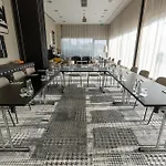 Hotell Ibis Styles Airport 3*