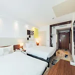 Hotell Ibis Styles Airport Warszawa