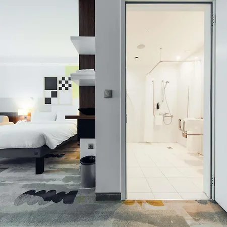 Hotel Ibis Styles Airport Warschau