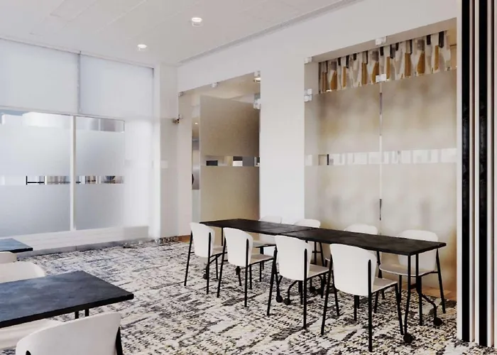 Ibis Styles Airport Hotel Warschau