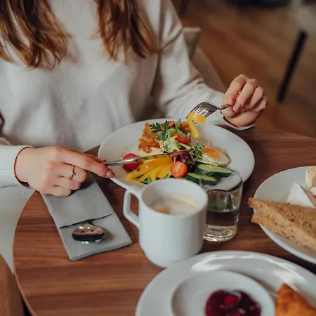 Отель Ibis Styles Airport 3*