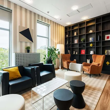 Ibis Styles Airport 3*